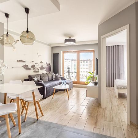 Apartament Batorego 7 Z Parkingiem غدينيا المظهر الخارجي الصورة